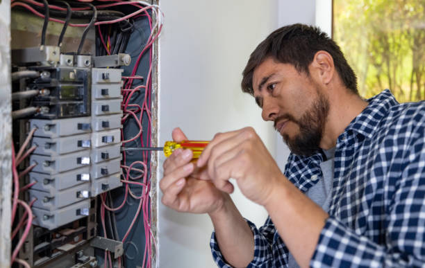 Best Electrical Contractors for Businesses  in Santaquin, UT